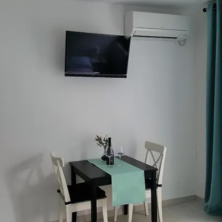 Artemis Apartman