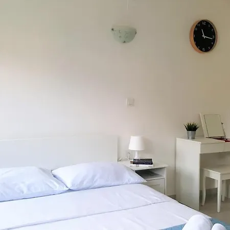 Artemis Apartment